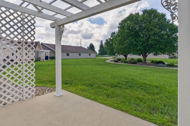 4125 Autumn Ridge Rd Unit 108, Cedar Falls, IA 50613