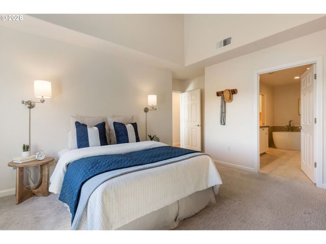 4832 Nw PROMENADE Ter 418, Portland, OR 97229