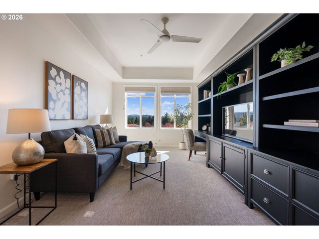 4832 Nw PROMENADE Ter 418, Portland, OR 97229