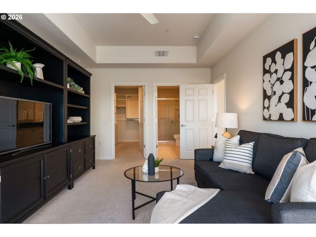 4832 Nw PROMENADE Ter 418, Portland, OR 97229