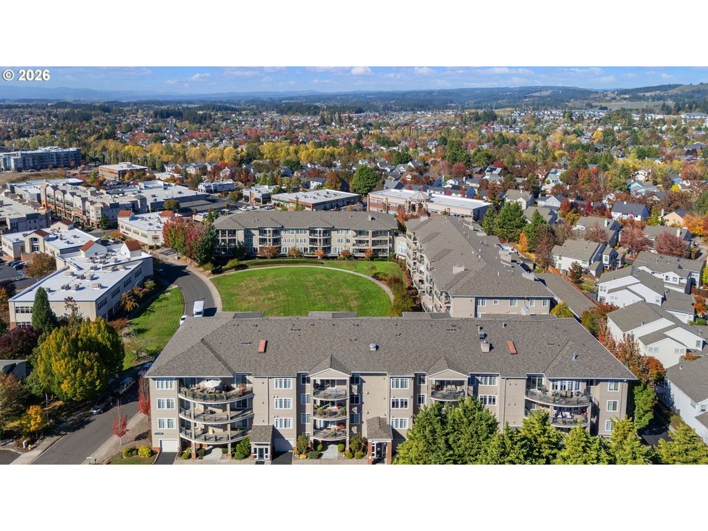 4832 Nw PROMENADE Ter 418, Portland, OR 97229