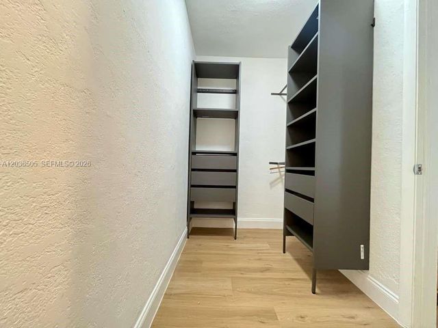 7928 Harding Avenue 3, Miami Beach, FL 33141