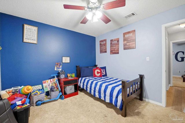 2560 Southern Oaks Dr, Cantonment, FL 32533