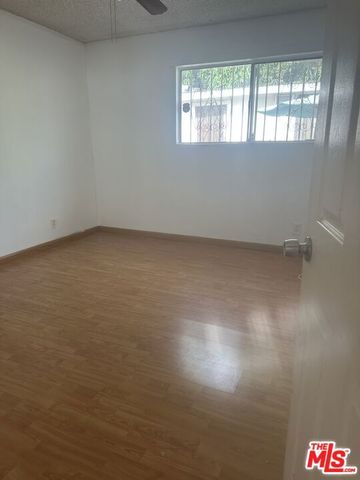 2660 Newell Street, Los Angeles, CA 90039