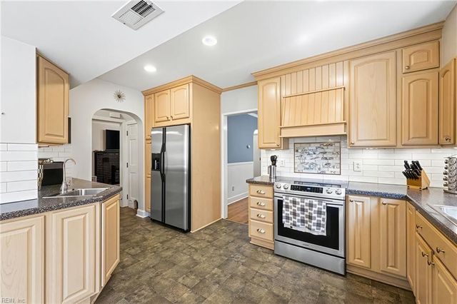 1509 Condor AVE, Norfolk, VA 23518