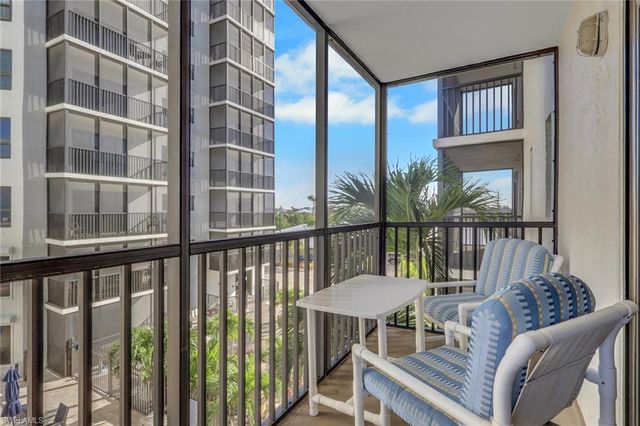 6612 ESTERO BLVD 301, Fort Myers Beach, FL 33931