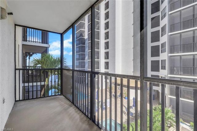 6612 ESTERO BLVD 301, Fort Myers Beach, FL 33931