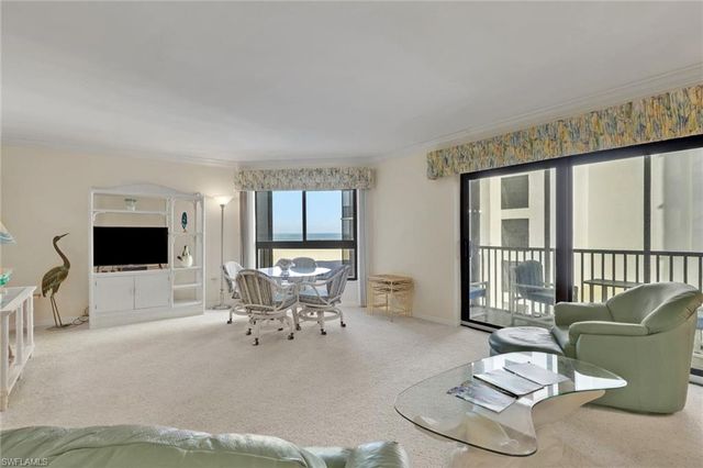 6612 ESTERO BLVD 301, Fort Myers Beach, FL 33931