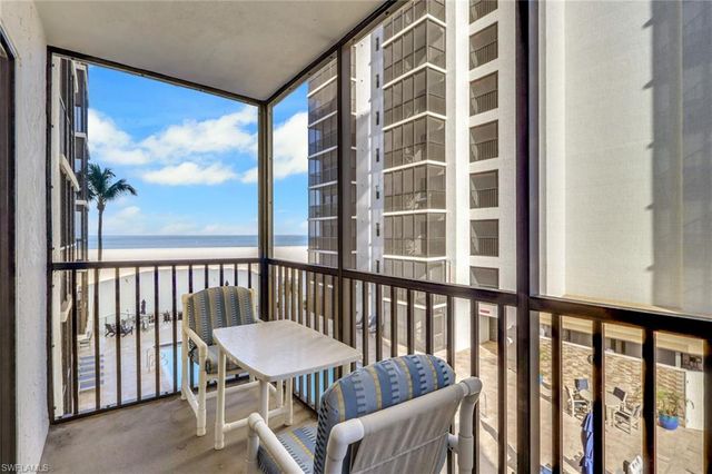 6612 ESTERO BLVD 301, Fort Myers Beach, FL 33931