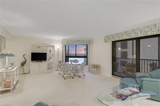 6612 ESTERO BLVD 301, Fort Myers Beach, FL 33931