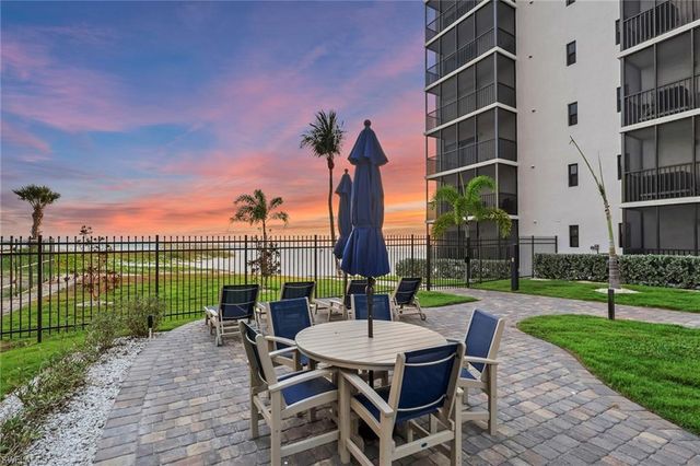 6612 ESTERO BLVD 301, Fort Myers Beach, FL 33931