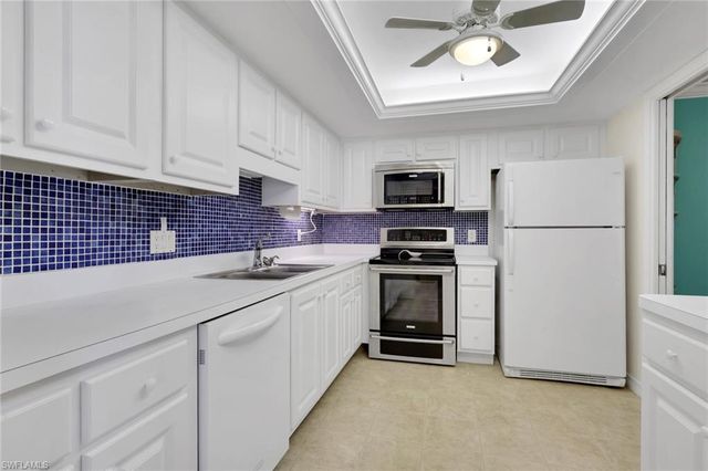 6612 ESTERO BLVD 301, Fort Myers Beach, FL 33931