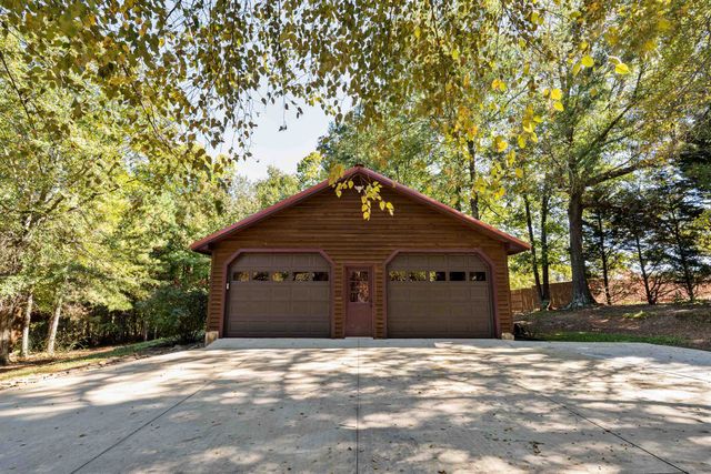 123 Guy Cothran Road, Inman, SC 29349