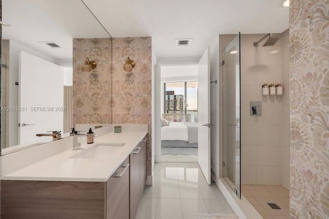 1300 S Miami Ave 2602, Miami, FL 33130