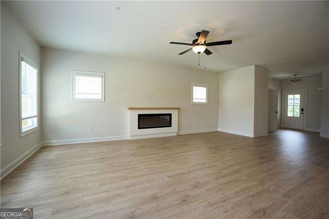 35 Aviation Rd SE, Marietta, GA 30060