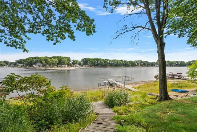 2380 W Shore Drive, Trufant, MI 49347