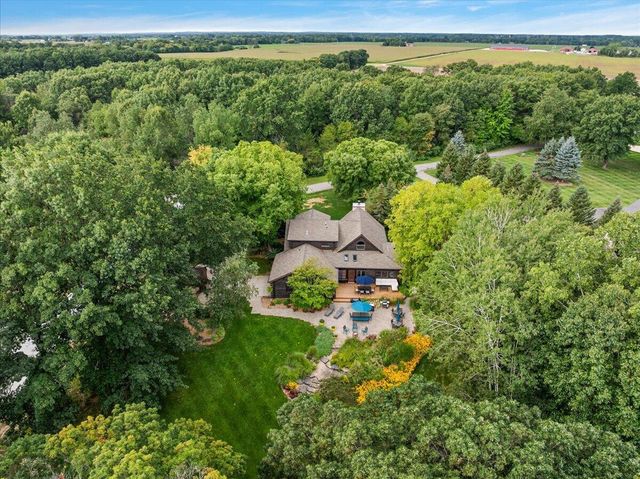 2380 W Shore Drive, Trufant, MI 49347