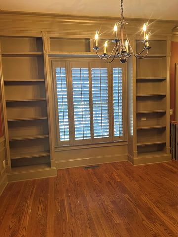 1027 Pearl Point, Sandy Springs, GA 30328