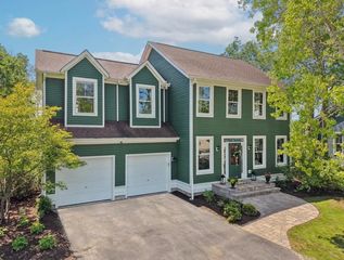 1361 Calamus Lane, Grayslake, IL 60030