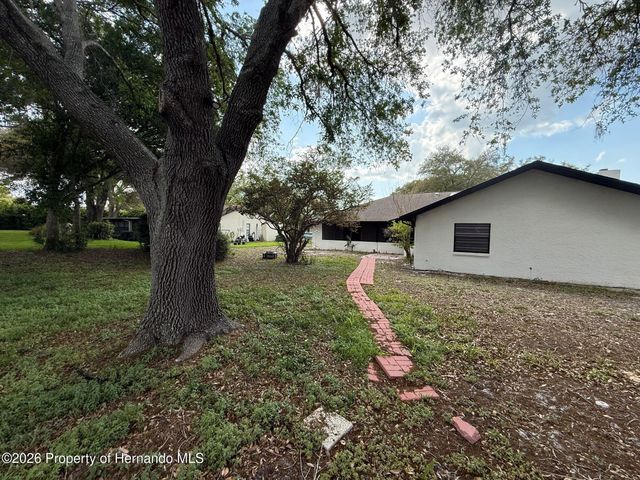 5312 Suwannee Road, Weeki Wachee, FL 34607