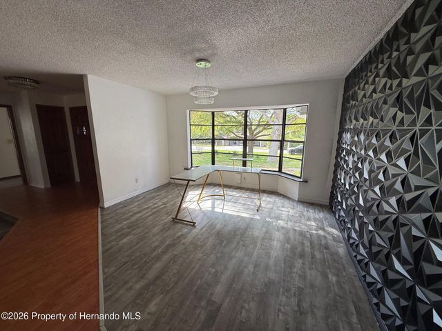 5312 Suwannee Road, Weeki Wachee, FL 34607