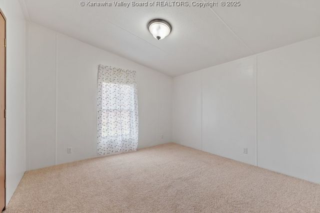 1404 High Street, St Albans, WV 25177