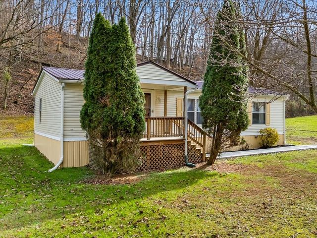 1404 High Street, St Albans, WV 25177