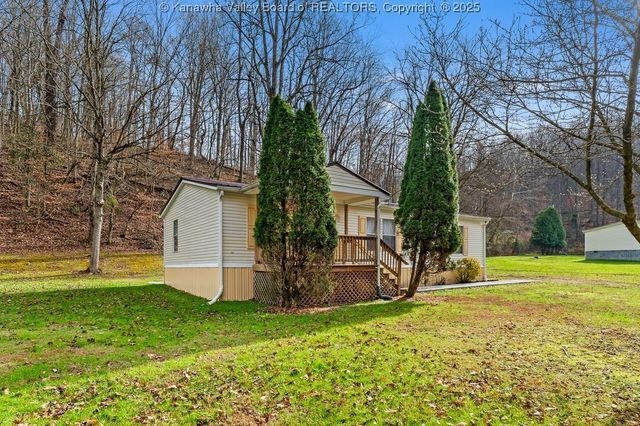 1404 High Street, St Albans, WV 25177