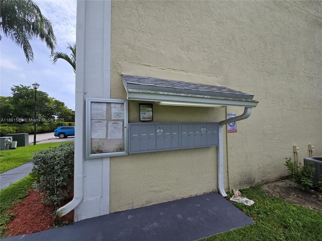 1400 Jefferson Dr 1400F, Homestead, FL 33034