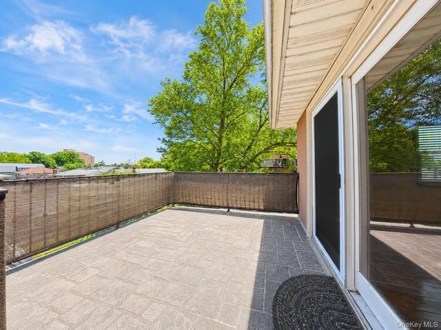 4038 194th Street 3B, Flushing, NY 11358
