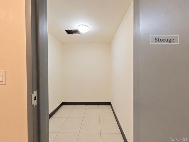 4038 194th Street 3B, Flushing, NY 11358