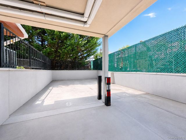 4038 194th Street 3B, Flushing, NY 11358