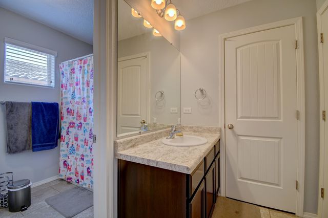 7202 Wasilla Drive NE, Rio Rancho, NM 87144