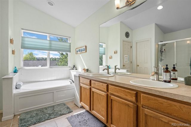 635 Golden Eagle Circle, Golden, CO 80401