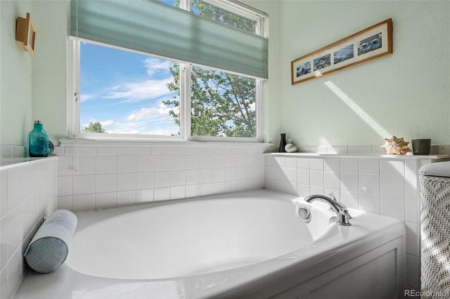635 Golden Eagle Circle, Golden, CO 80401