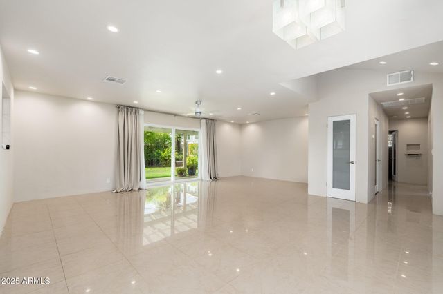 2219 W CATALINA Drive, Phoenix, AZ 85015