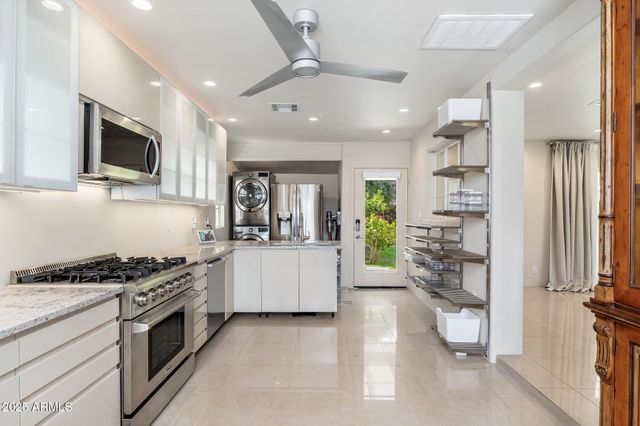 2219 W CATALINA Drive, Phoenix, AZ 85015