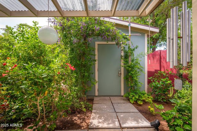 2219 W CATALINA Drive, Phoenix, AZ 85015