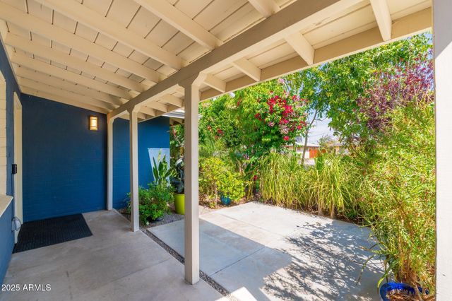 2219 W CATALINA Drive, Phoenix, AZ 85015