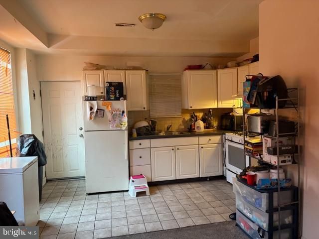 2501 S GROSS ST, Philadelphia, PA 19142