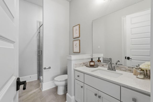 96 Winter Sunrise Circle, The Woodlands, TX 77375