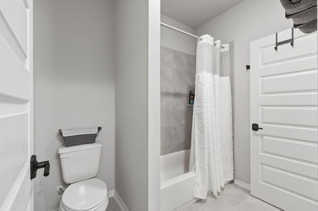 96 Winter Sunrise Circle, The Woodlands, TX 77375