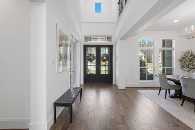 96 Winter Sunrise Circle, The Woodlands, TX 77375