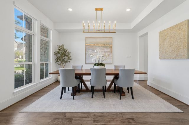 96 Winter Sunrise Circle, The Woodlands, TX 77375