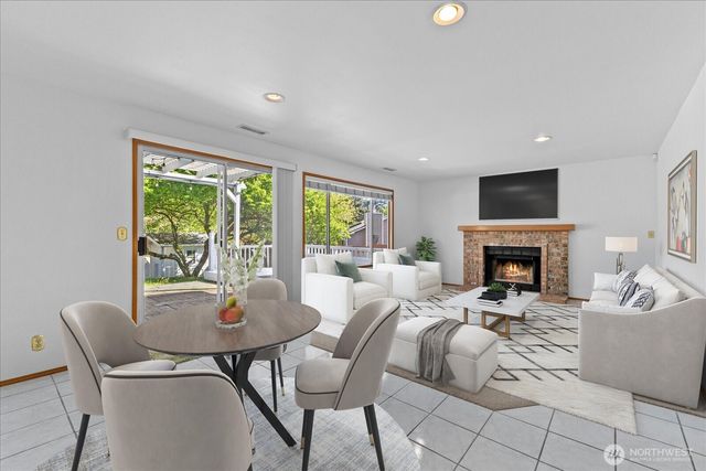 5036 NE 21st Street, Renton, WA 98059