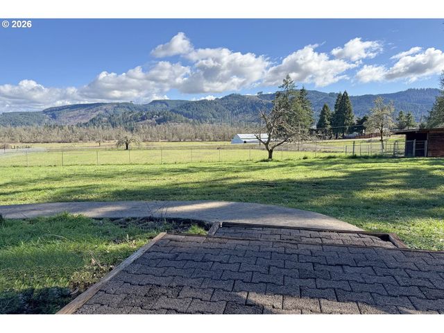 90750 HILL Rd, Springfield, OR 97478