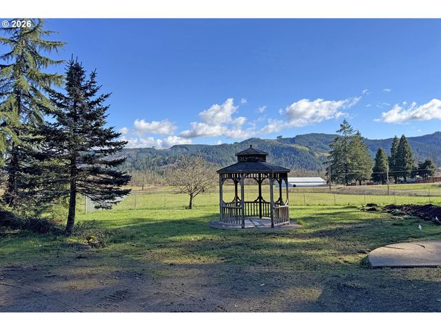 90750 HILL Rd, Springfield, OR 97478