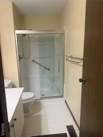 11752 Russet Meadow Drive, St Louis, MO 63146