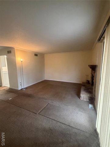 11752 Russet Meadow Drive, St Louis, MO 63146