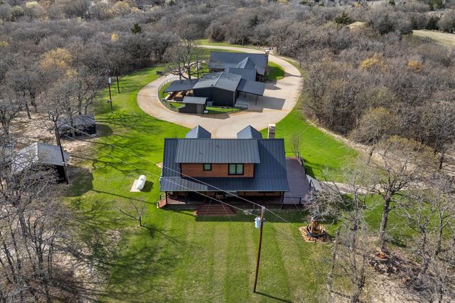 2194 Fm 2382, St Jo, TX 76265